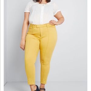 NWT Modcloth the richmond pant- 22 short
